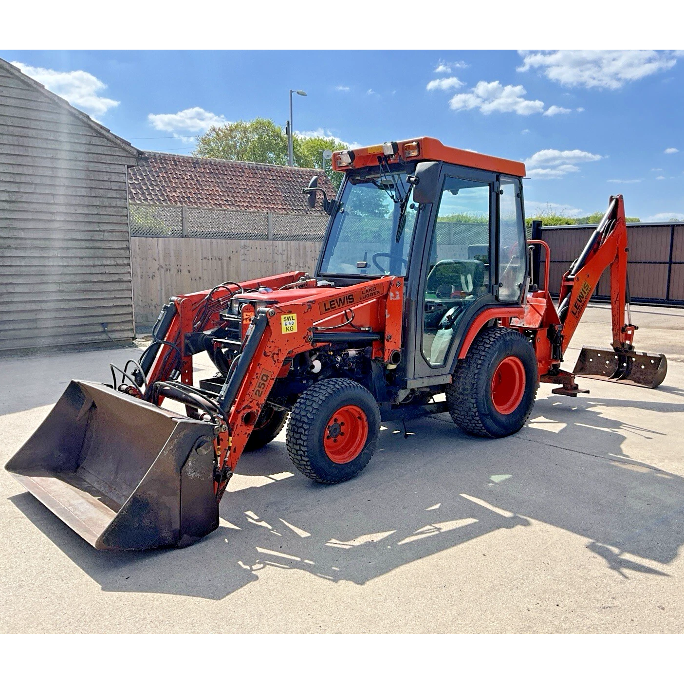 2005 KUBOTA B2410 DIESEL COMPACT TRACTOR WITH LOADER BUCKET & BACKHOE EXCAVATOR